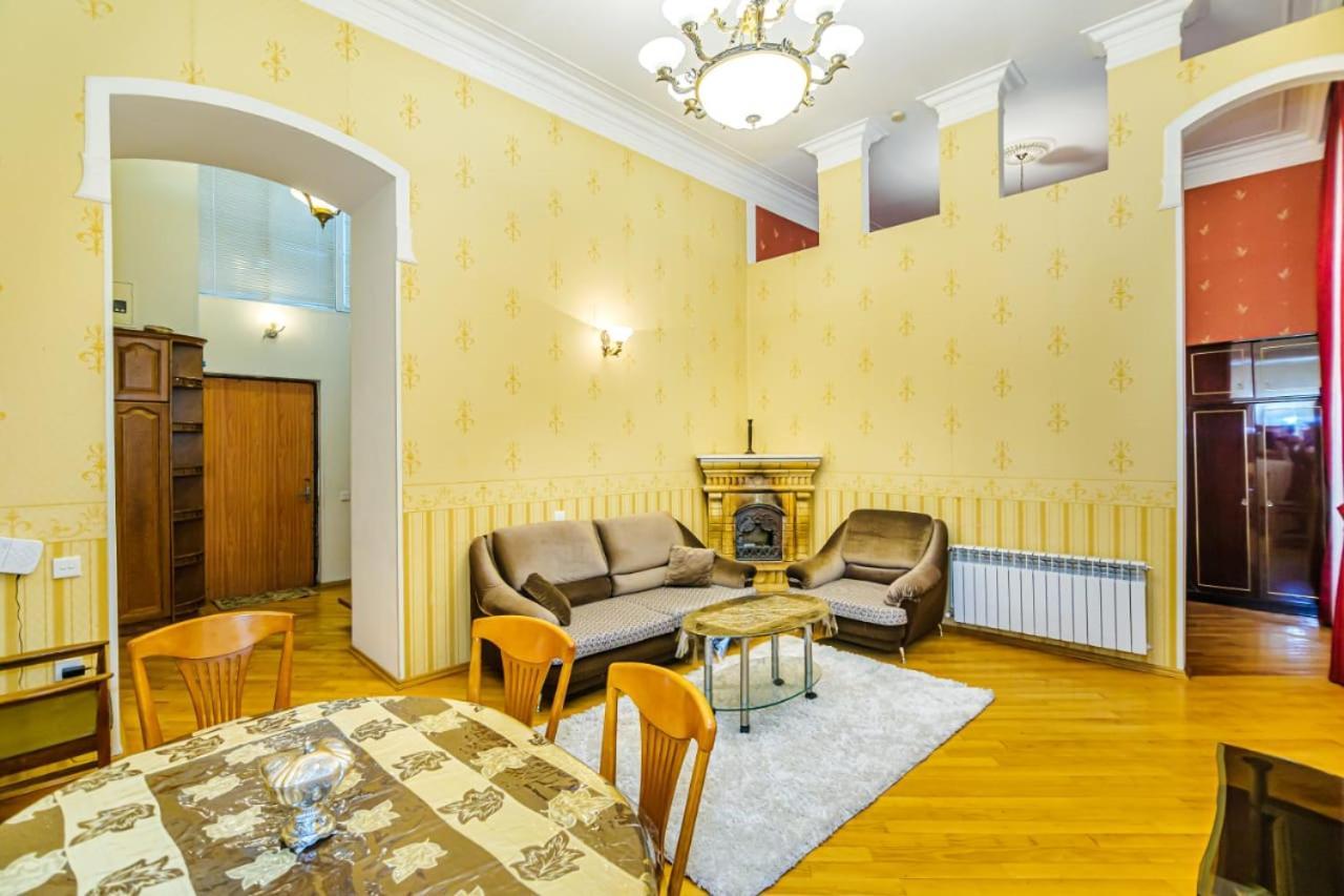 Targovu Centre 3 Room. Duplex Home. Baku Exterior photo